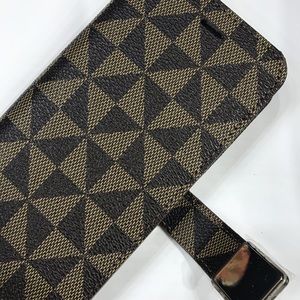 iPhone 11 pro-max wallet phone case .